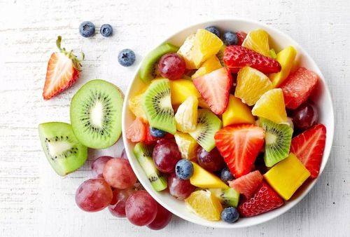 明星为何那么白？揭秘夏日护肤小技巧与水果的魔力